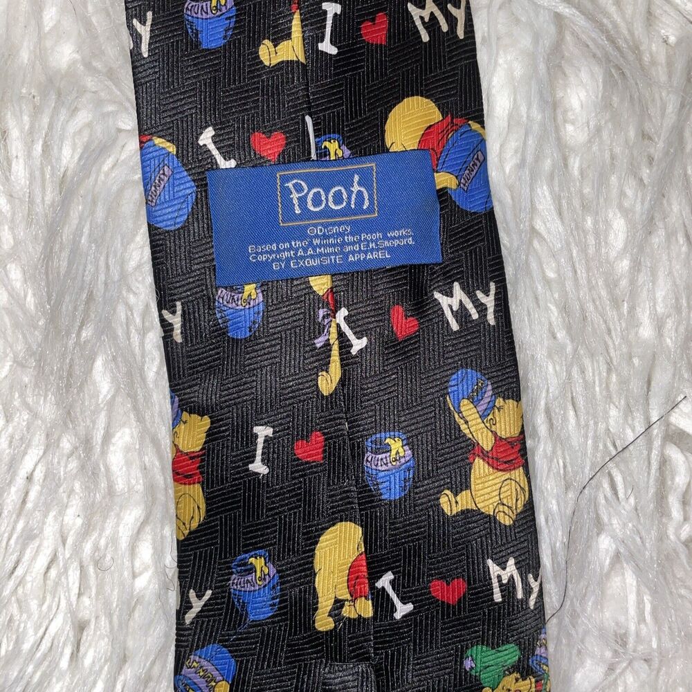 Winnie The Pooh Neck Tie 100% Polyester Vintage Disney - Picture 2 of 4